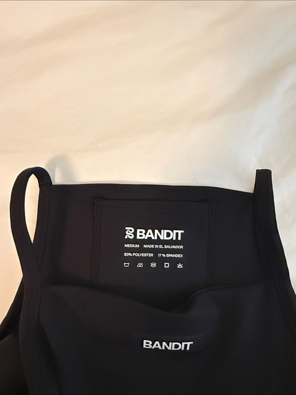 BANDIT WOMEN'S STAMINA™ 7 POCKET NOVA CROP - BLACK - Picture 3 of 3